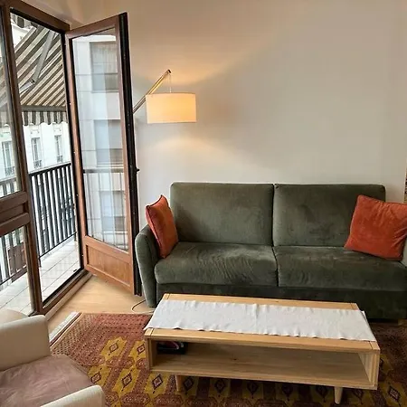 Lovely Flat For A In Apartamento *