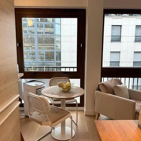 Apartamento Lovely Flat For A In *