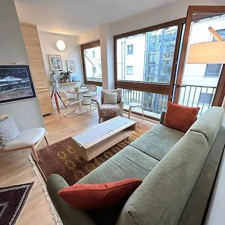 Lovely Flat For A In Apartamento